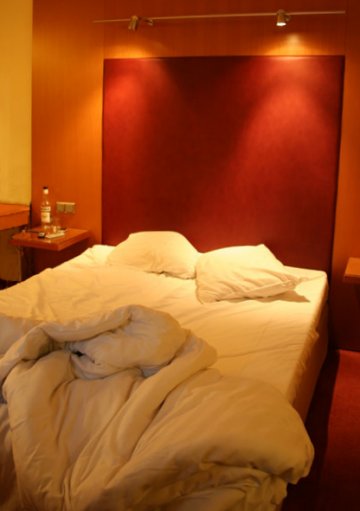 het bed na een hete nacht