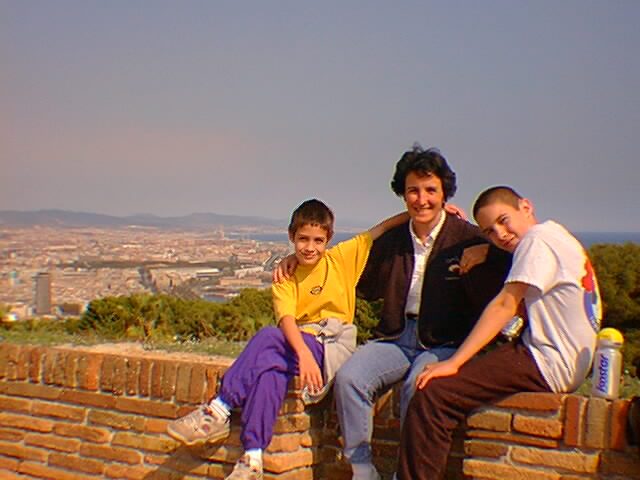 barcelona-1.jpg (45804 bytes)