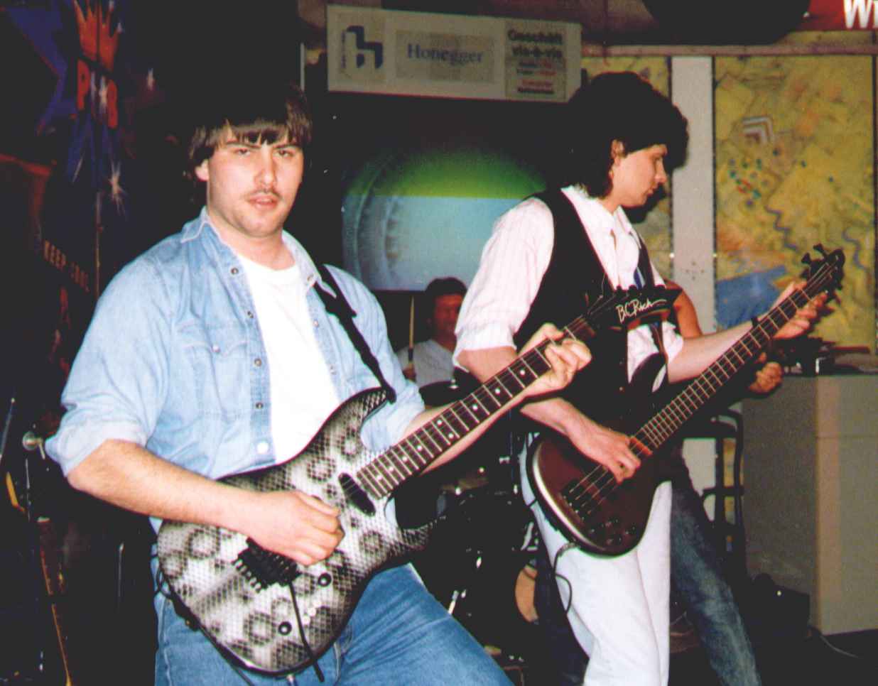 Phil_Toby_Lauf.JPG (73107 Byte)