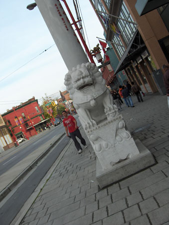 11 - Chinatown