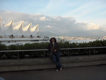 23 - Canada Place and a nice Girl