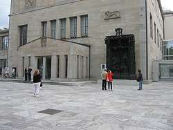 Main entrance to the Kunsthaus