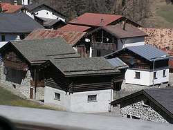 Old houses in Tinizong