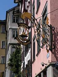 Confectioner's sign
