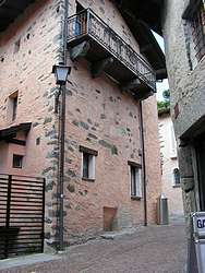 Yet another street in Ascona
