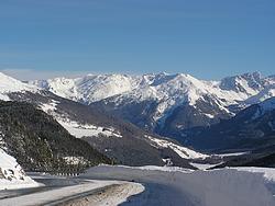 Looking down into the M&uuml;stair Valley from the pass