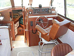 Deck saloon