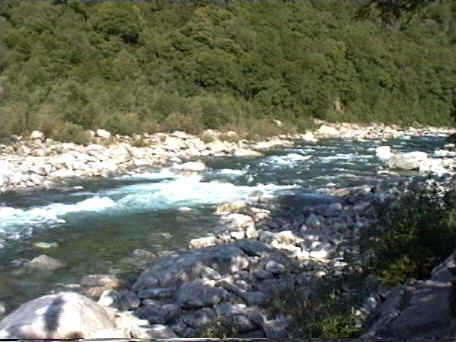maggia1.bmp (467910 Byte)
