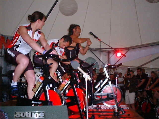 DSC00019.jpg (88150 Byte)