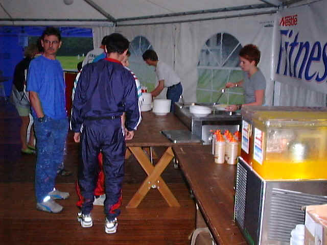 DSC00021.jpg (87803 Byte)
