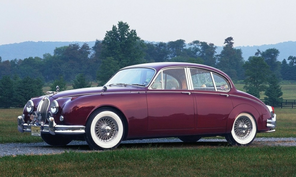 60 Jaguar Mark2 1024x768.jpg