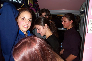 Danika, Zerrin, Ganimete im Zug