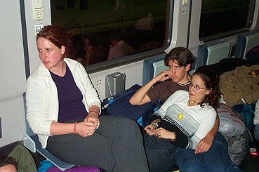 Diskutieren im Veloabteil