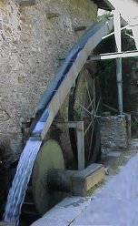 Wasserrad der Hammerschmiede von Aranno, Tessin