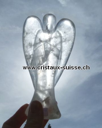 Ange en cristal de roche, hauteur 13 cm, larg. 7 cm, 355 grammes.  Pice unique