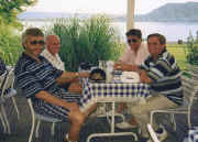 tennis see.jpg (73757 Byte)