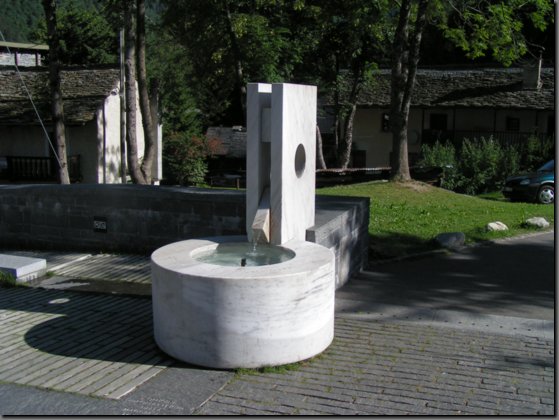 pict1923.jpg