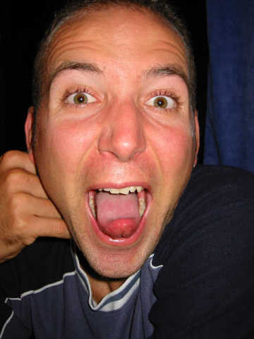 102-0241_IMG.JPG (17508 Byte)