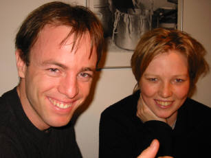 111-1120_IMG.JPG (12800 Byte)