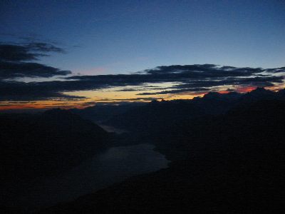 aussicht2_niesen.jpg (14021 Byte)