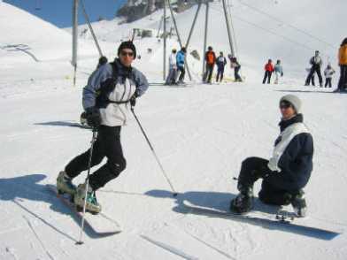 138-3843_IMG.JPG (27221 Byte)