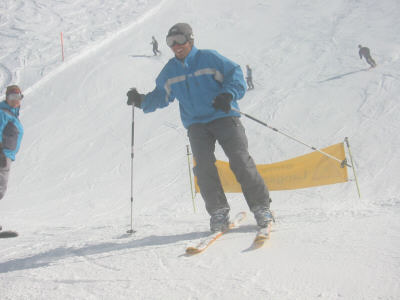 138-3846_IMG.JPG (17896 Byte)