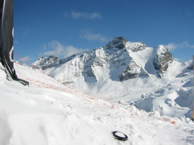 137-3757_IMG.JPG (21823 Byte)