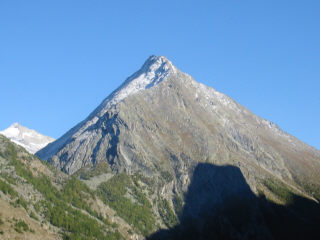 129-2940_IMG.JPG (16040 Byte)