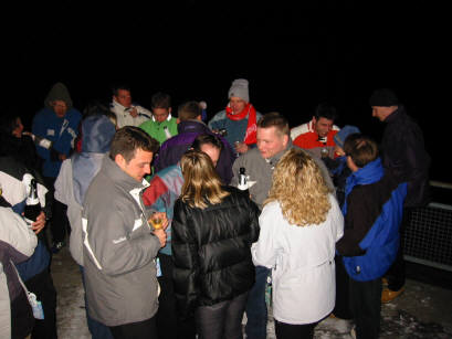 109-0945_IMG.JPG (21497 Byte)