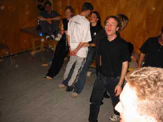 109-0983_IMG.JPG (8979 Byte)