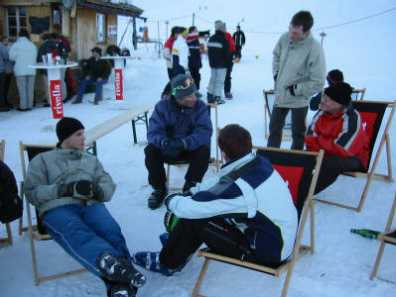 135-3592_IMG.JPG (30465 Byte)
