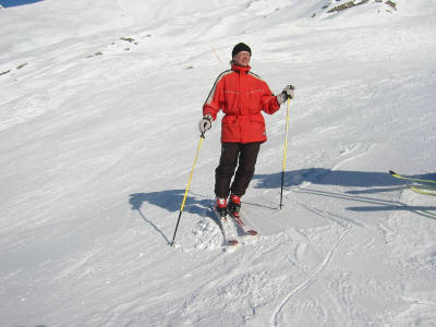 136-3647_IMG.JPG (19784 Byte)