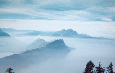 Vierwaldst&auml;ttersee im Nebel